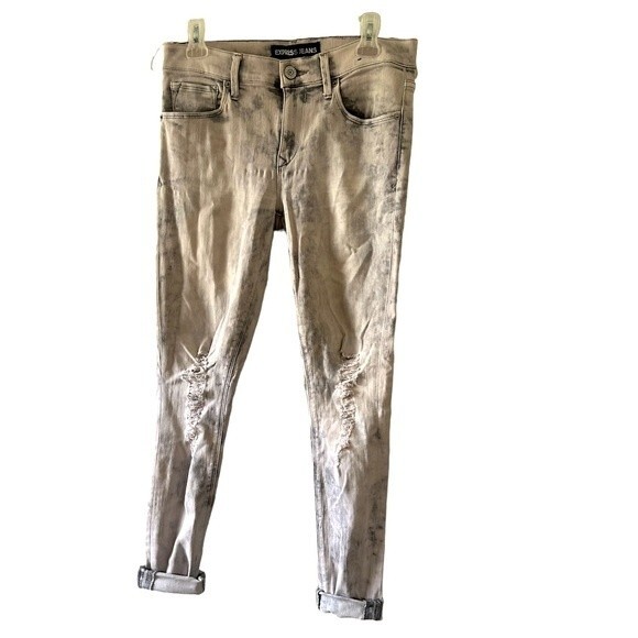 Express bleached stretchy distressed skinny jeans size 6 - Picture 1 of 7